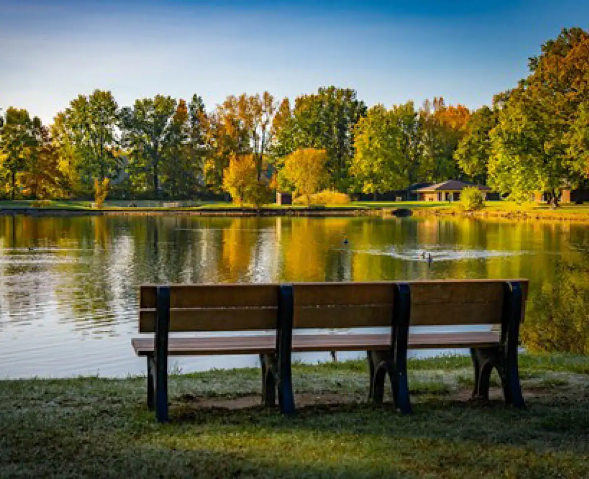 Ridgeville Farms located near lake in North Ridgeville